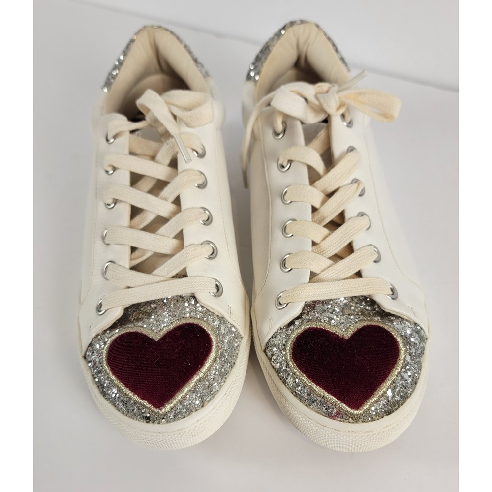 Betsey Johnson Blair White Glitter Velvet Heart Sneakers Womens 8.5 Coquette